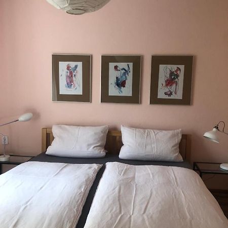 Ferienwohnung Wohlfühloase Dresden Nickern Exterior foto