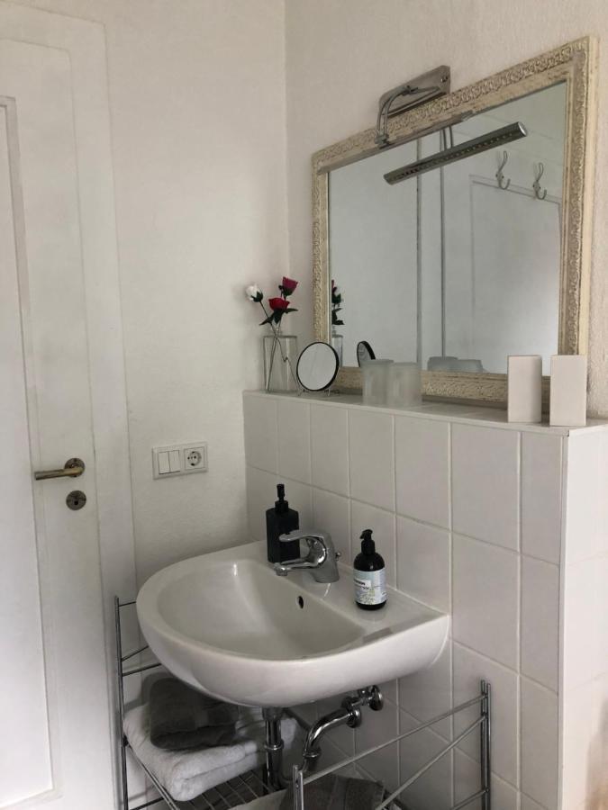Ferienwohnung Wohlfühloase Dresden Nickern Exterior foto