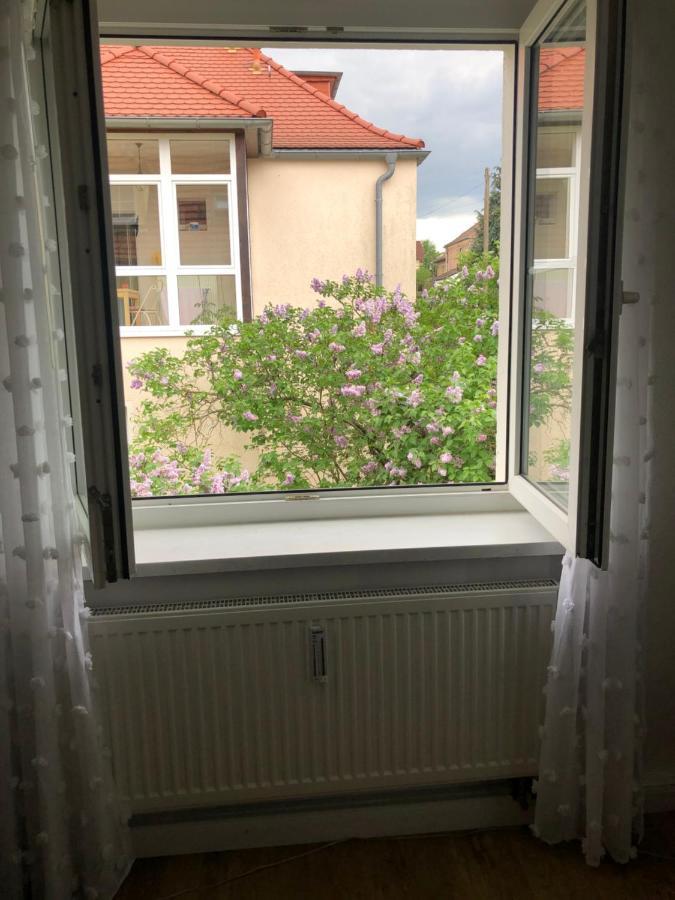 Ferienwohnung Wohlfühloase Dresden Nickern Exterior foto